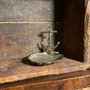 Anchor Shell Trinket Dish